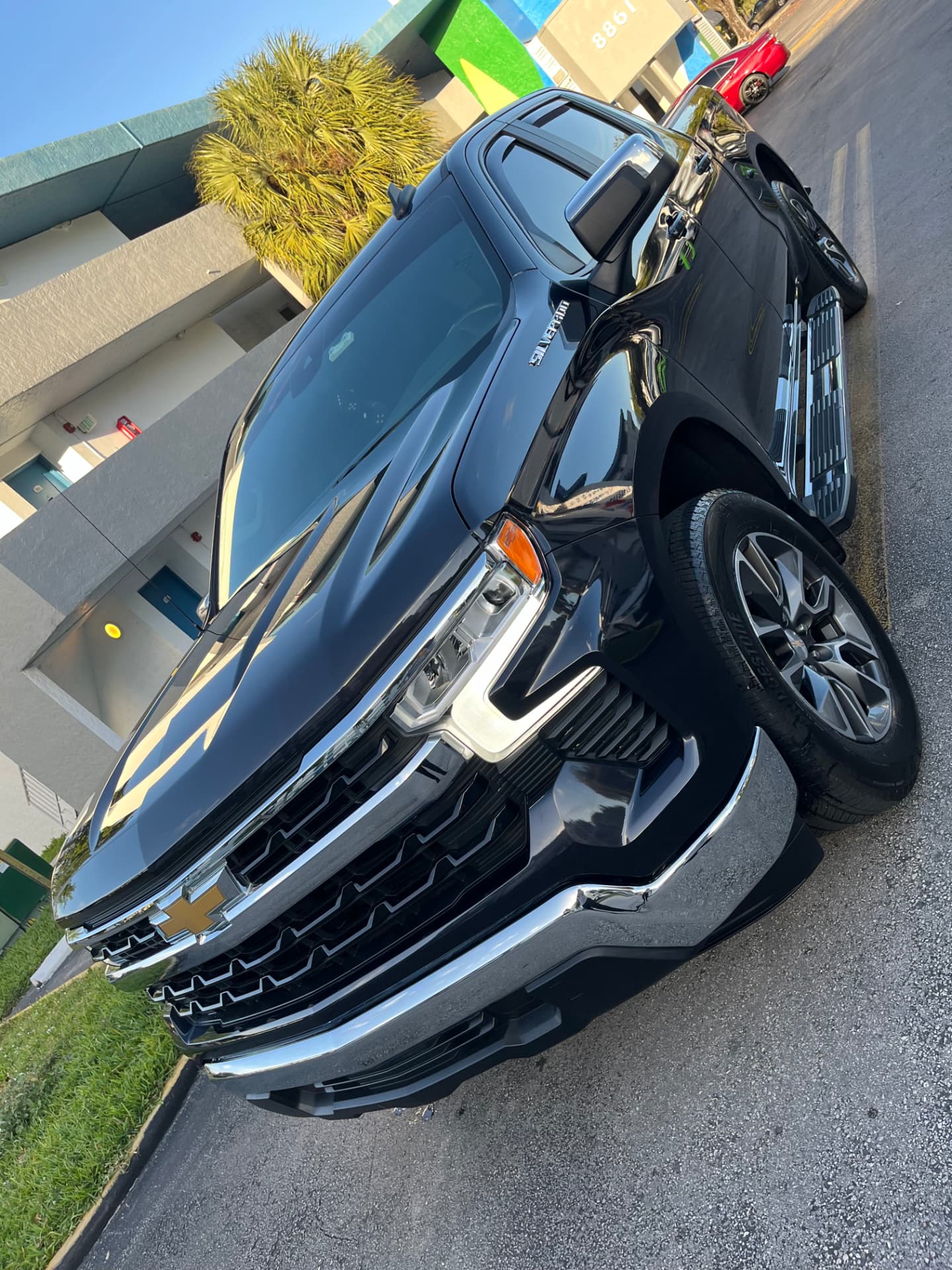 Black pickup restored to deep gloss
